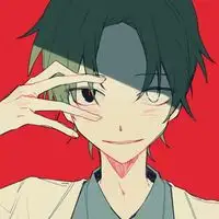 李**